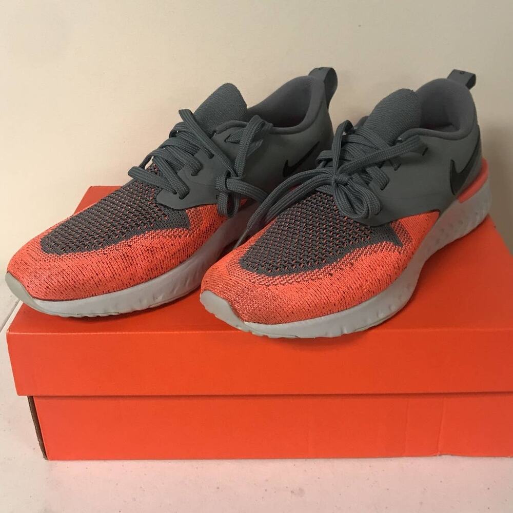 Nike Women’s Sz 6.5 Odyssey React 2 Flyknit Running Shoes, Grey / Mango - Picture 3 of 8